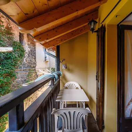 Willow House By Quokka 360 - In The Historic Village Of *